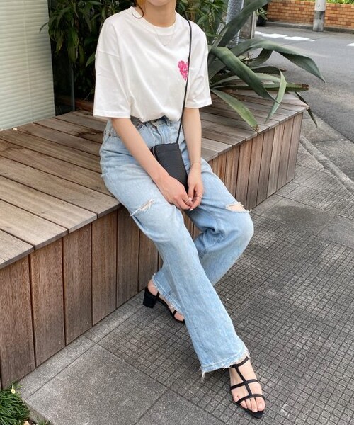 OUTLET(アウトレット)の「ハート刺繍Tシャツ(トップス・レディース・クロ/ブルー/オフシロ/オートミール・FREE)」の8枚目の写真