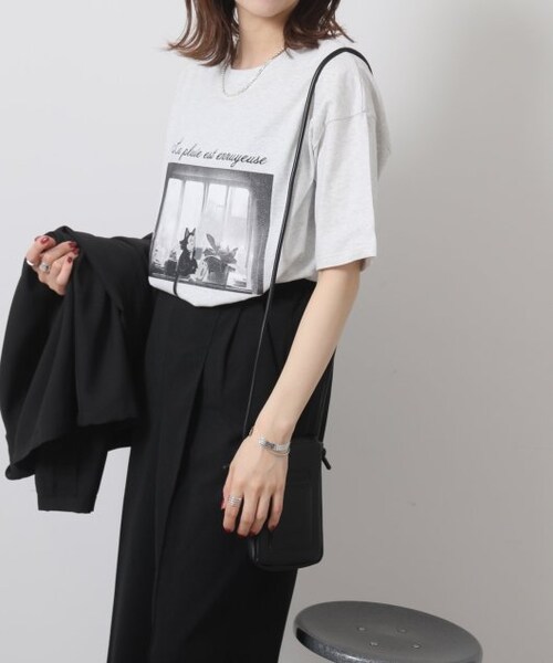 OUTLET(アウトレット)の「ネコイラストビッグTシャツ(トップス・レディース・パープル/オフシロ/オートミール・FREE)」の6枚目の写真