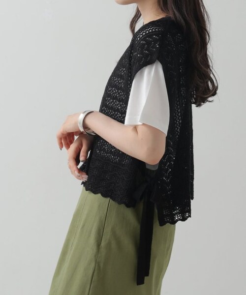 OUTLET(アウトレット)の「サイドリボンベスト×Tシャツ(トップス・レディース・クロ/サックス/ベージュ・FREE)」の4枚目の写真