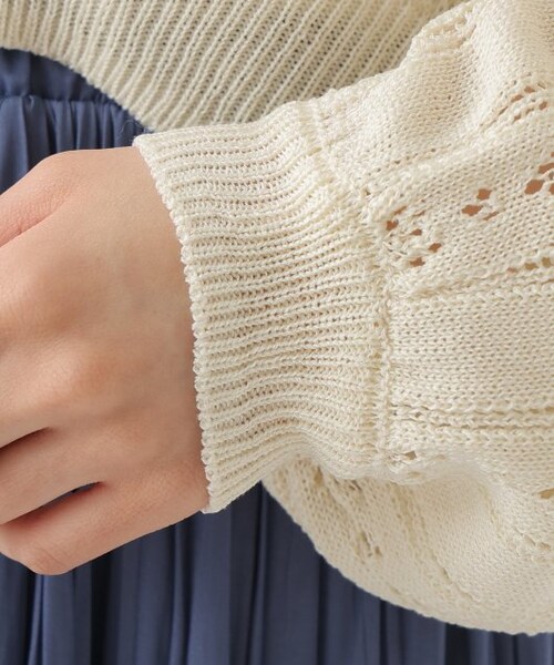 OUTLET(アウトレット)の「透かし編みVネックカーディガン(トップス・レディース・クロ/グリーン/オレンジ/オフシロ・FREE)」の14枚目の写真