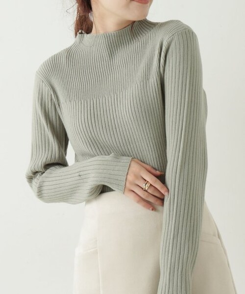 OUTLET(アウトレット)の「3段リブハイネックプルオーバー(トップス・レディース・黒/グリーン/赤/ベージュ/生成・FREE)」の6枚目の写真