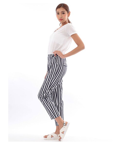 SPIRALGIRL(スパイラルガール)の「ストライプノンタックパンツ(パンツ・レディース・ブルー/ブラック/ネイビー・1/2)」の6枚目の写真