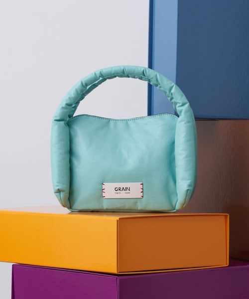 CIAOPANIC(チャオパニック)の「【GRAIN/グレイン】クッションミニトート #Chirrup(ハンドバッグ・レディース・イエロー/ゴールド/ブルー/ピンク/シルバー・FREE)」の2枚目の写真