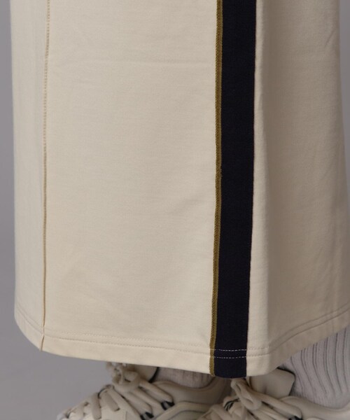 AVIREX（アヴィレックス）の「【先行予約 2月上旬-2月中旬入荷予定】TRACK SKIRT/トラックスカート（スカート・オレンジ/クリーム・F）」の10枚目の写真