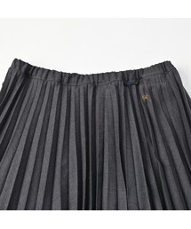 45R（フォーティファイブアール）の「梳毛ウールのプリーツイージー