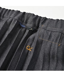 45R（フォーティファイブアール）の「梳毛ウールのプリーツイージー