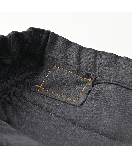 45R（フォーティファイブアール）の「梳毛ウールのイージースラックス