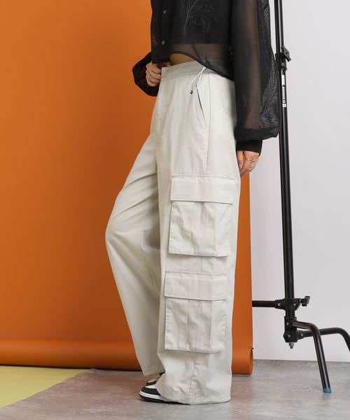 Y*i様 off-white チェック柄 カーゴポケット付きスラックスパンツ 4 Y*i様 off-white チェック柄 カーゴポケット付きスラックス