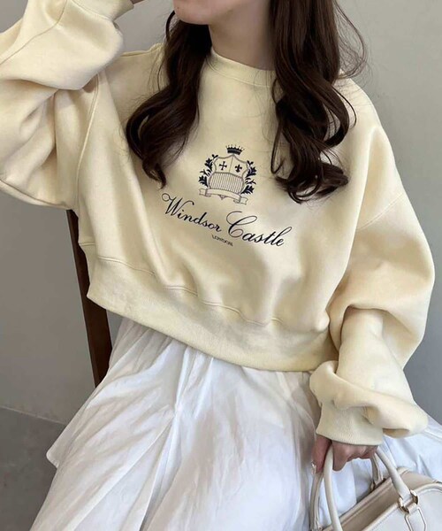 one after another NICE CLAUP（ワンアフターアナザーナイスクラップ）の「アソートスウェット（トップス・レディース・オフホワイト/イエロー/グレー・0）」の3枚目の写真