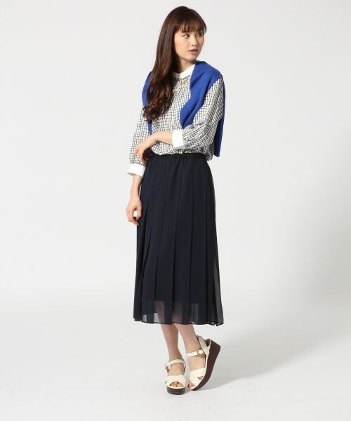 GLOBAL WORK（グローバルワーク）の「クロスウエッジサンダル（シューズ・レディース・ホワイト05/ブラック09/ゴールド60・Ｓ(22-22.5cm)/Ｍ(23-23.5cm)/Ｌ(24-24.5cm)）」の4枚目の写真