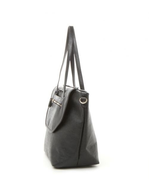 GLOBAL WORK（グローバルワーク）の「フラップトートバッグ（バッグ・レディース・ホワイト×チェック05/ブラック×カモフラ09/ホワイト×カモフラ78/ブルー85・ONE SIZE）」の6枚目の写真