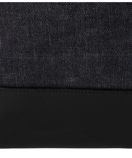 ADAM ET ROPE'（アダムエロペ）の「デニムXレザータテトート（バッグ・メンズ・ネイビー・F）」の6枚目の写真