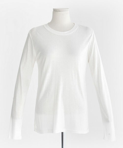 DHOLIC（ディーホリック）の「ラウンドネックロングスリーブTシャツ（Tシャツ/カットソー・レディース・ブラック/ホワイトアイボリー/ベージュ/ワイン/ネイビー/グレー・free）」の2枚目の写真
