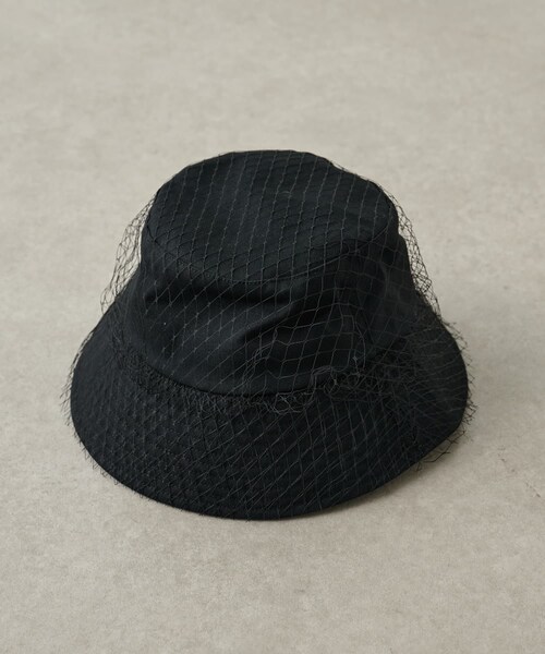 COLLAGE GALLARDAGALANTE（コラージュガリャルダガランテ）の「【PAPILLONNER/パピヨネ】チュールバケットハット（ハット・レディース・アイボリー/ブラック・F）」の2枚目の写真