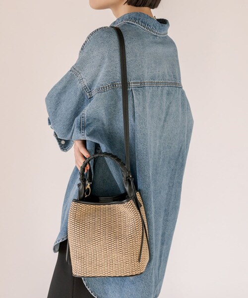 RIVE DROITE（リヴドロワ）の「ラタンSHELL型BAG-（かごバッグ