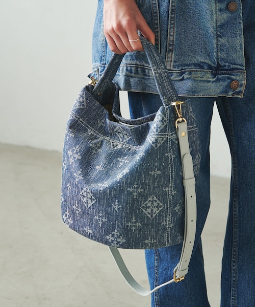 gemeil ラシット　ショルダーバッグ russet（ラシット）の「【Denim Jacquard】バケツ型ショルダー