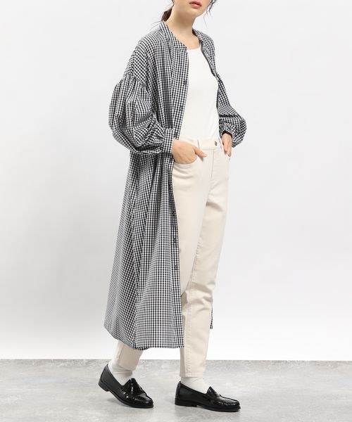 【新品】ボリューム袖ダウン⭐︎トレンド感ある上品なデザイン♪ ボリューム袖カットソーレースシアートップス＜大きいサイズ有