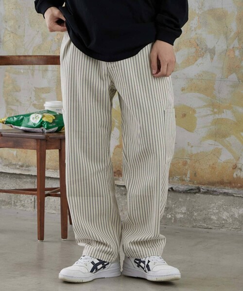 CIAOPANIC TYPY(チャオパニックティピー)の「【TYPYdenim】デニムワークカーゴパンツ(デニムパンツ・レディース・ベージュ/ブルー/ライトグレー・M/L)」の1枚目の写真