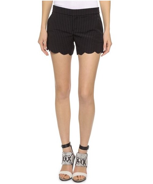 CLUB MONACO（クラブモナコ）の「Club Monaco Amber Shorts（その他パンツ・レディース・Blue/White Stripe/Dark Chambray/Black Dot・2/8/00/6/4/0/10）」の3枚目の写真