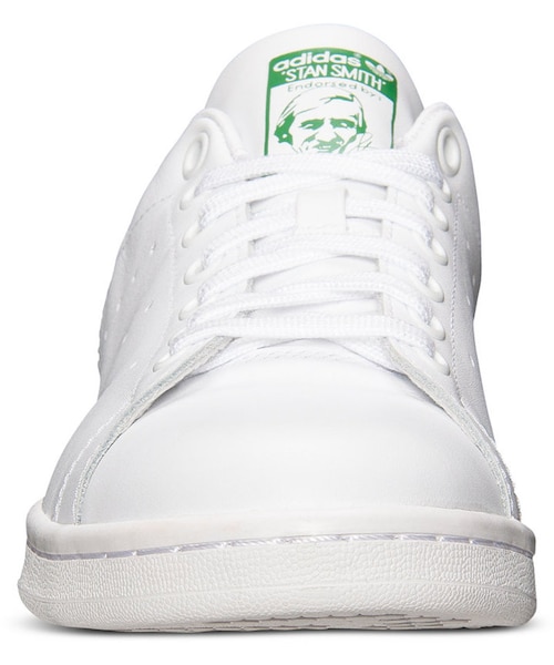 adidas（アディダス）の「adidas Men's Originals Stan Smith Casual Sneakers from Finish Line（スニーカー・メンズ・WHITE/FAIRWAY・10/7.5/9/10.5/7/11.5/8.5/11/12/13/8/9.5/14）」の2枚目の写真