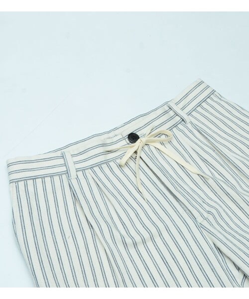 KATHARINE HAMNETT LONDON (キャサリンハムネットロンドン)の「CROPPED JACQUARD(パンツ・メンズ・ブラック/ネイビー/ホワイト・S/M/L/XL)」の7枚目の写真