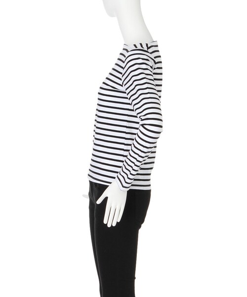 EMODA(エモダ)の「BOXボートネックロングTシャツ(トップス・レディース・ホワイト/ブラック/ライトミックス・S/M)」の6枚目の写真