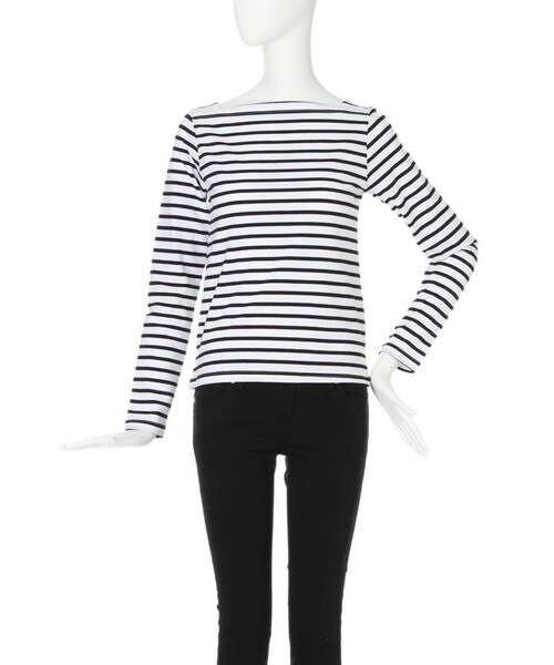 EMODA(エモダ)の「BOXボートネックロングTシャツ(トップス・レディース・ホワイト/ブラック/ライトミックス・S/M)」の5枚目の写真