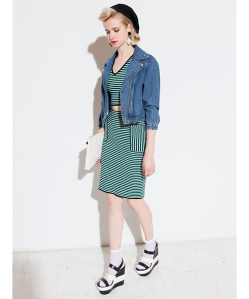 MURUA（ムルーア）の「【CASUAL】マルチボーダーニットショートT/T（トップス・レディース・ブラック/ライム/グリーン）」の6枚目の写真