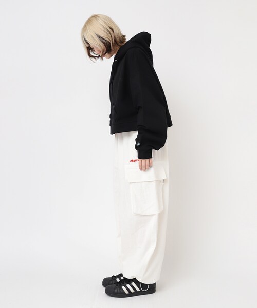 RNA（アールエヌエー）の「M2198 ショートフーディー（トップス・レディース・ホワイト/ライムグリーン/ブラック）」の15枚目の写真