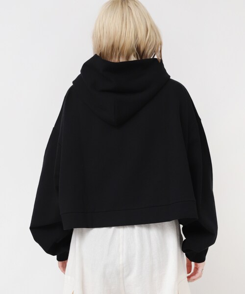 RNA（アールエヌエー）の「M2198 ショートフーディー（トップス・レディース・ホワイト/ライムグリーン/ブラック）」の13枚目の写真