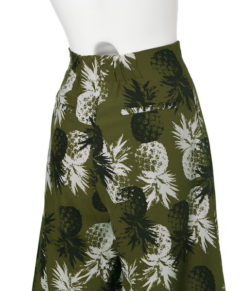 MURUA（ムルーア）の「【MODE】ananas柄ガウチョパンツ（パンツ・レディース・ホワイト/カーキ・91/92）」の8枚目の写真