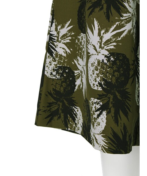 MURUA（ムルーア）の「【MODE】ananas柄ガウチョパンツ（パンツ・レディース・ホワイト/カーキ・91/92）」の9枚目の写真