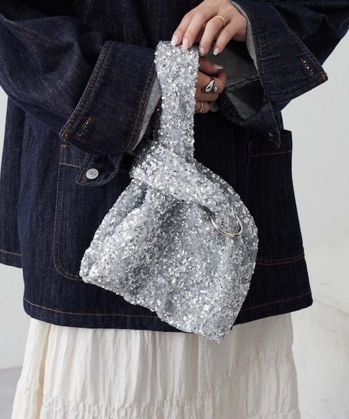 CIAOPANIC TYPY(チャオパニックティピー)の「【2024SS新作】カラビナ付きスパンコールBAG(バッグ・レディース・ブラック/シルバー/グレー/ピンク・ONE)」の4枚目の写真