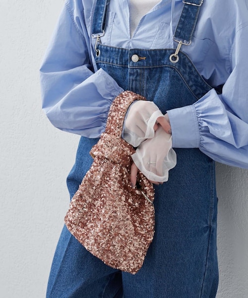 CIAOPANIC TYPY(チャオパニックティピー)の「【2024SS新作】カラビナ付きスパンコールBAG(バッグ・レディース・ブラック/シルバー/グレー/ピンク・ONE)」の3枚目の写真