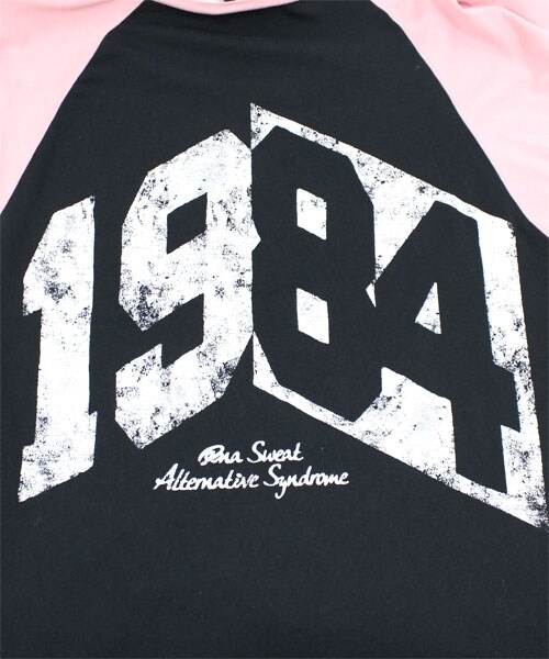 RNA SWEAT（アールエヌエースウェット）の「HITSロゴプリント配色ドレープラグラン（トップス・レディース・ホワイト×スミクロ/スミクロ×ホワイト/スミクロ×ピンク/キナリ×ビビッドピンク・M）」の12枚目の写真