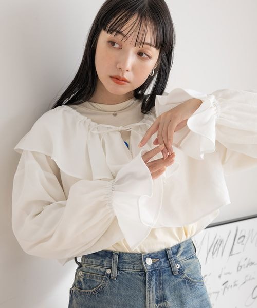 LOWRYS FARM（ローリーズファーム）の「フリルショートボレロLS