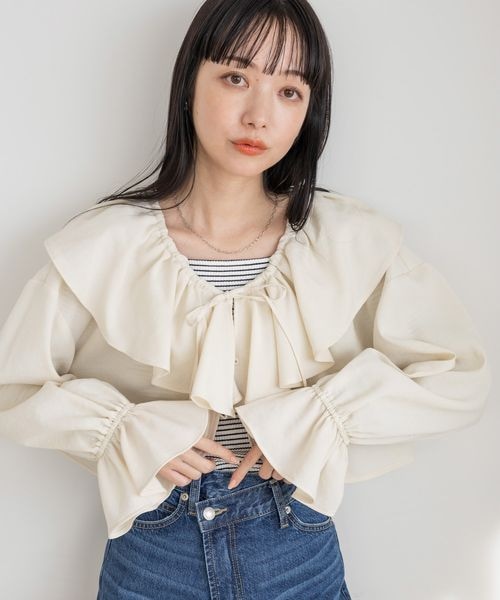 LOWRYS FARM（ローリーズファーム）の「フリルショートボレロLS