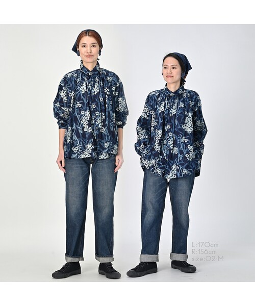 シオンプリントのくしゅくしゅブラウス(インディゴ)