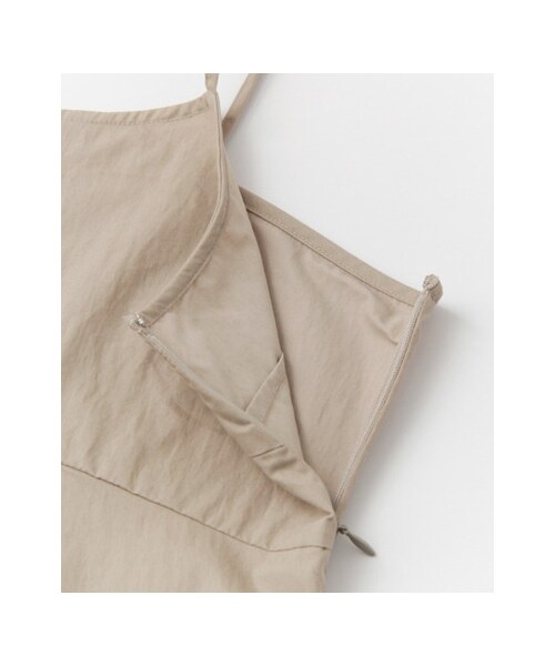 KBF（ケイビーエフ）の「ショートキャミソール（トップス・レディース・NAVY/BLACK/L/BEIGE・one）」の11枚目の写真