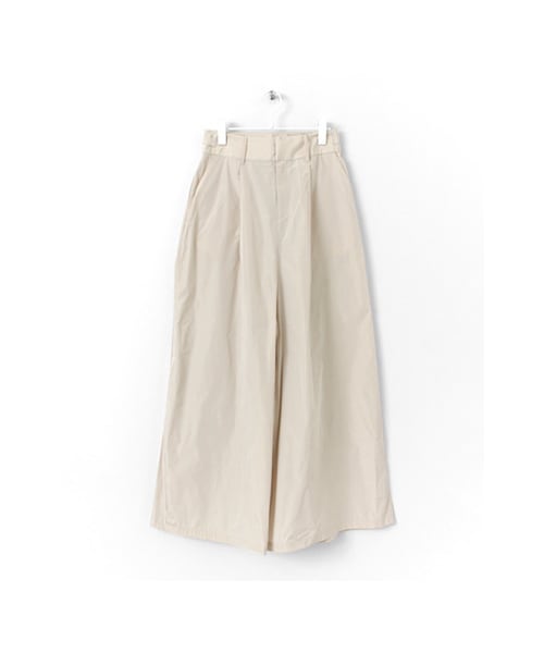 KBF（ケイビーエフ）の「メモリーワイドパンツ（パンツ・レディース・NAVY/BLACK/BEIGE・one）」の3枚目の写真