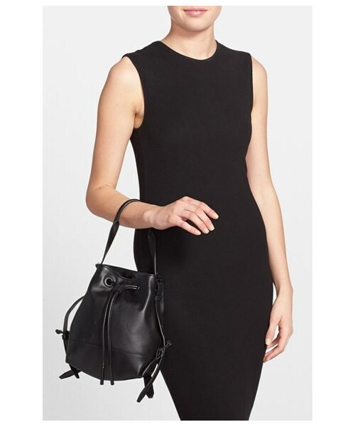 OPENING CEREMONY（オープニングセレモニー）の「Opening Ceremony 'Mini Izzy' Convertible Leather Backpack（その他ベビー用品・レディース・Black・7"W x 9"H x 4"D.）」の3枚目の写真