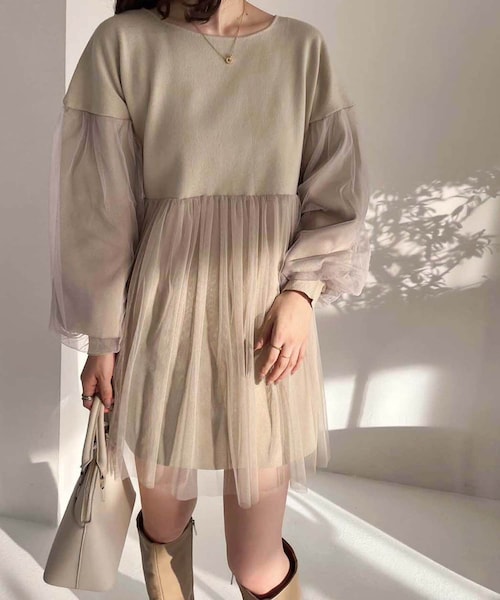 one after another NICE CLAUP（ワンアフターアナザーナイスクラップ）の「チュールドッキングチュニック（トップス・レディース・アイボリー/ベージュ/チャコールグレー・0）」の3枚目の写真