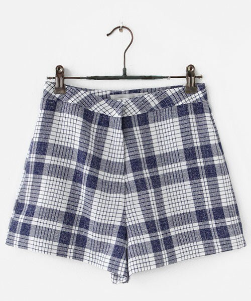 DHOLIC(ディーホリック)の「マルチチェック柄ショートパンツ(その他パンツ・レディース・ブルートーン/ブラックトーン・S/M)」の1枚目の写真