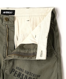 AVIREX（アヴィレックス）の「《直営店限定》USN STENCIL CHINO PANTS