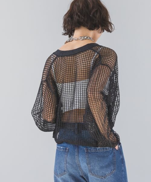 PAGEBOY（ページボーイ）の「ZIPメッシュカーディガン（トップス・オフホワイト05/ブラック09/グレー15/コーラルピンク23・F）」の16枚目の写真