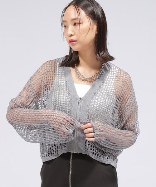 PAGEBOY（ページボーイ）の「ZIPメッシュカーディガン（トップス・オフホワイト05/ブラック09/グレー15/コーラルピンク23・F）」の4枚目の写真