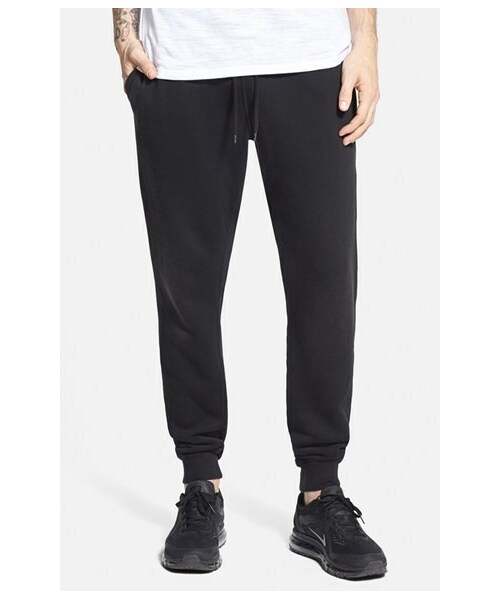 DIESEL（ディーゼル）の「DIESEL® 'Ascalo' Sweatpants（その他パンツ・メンズ・Black・Regular Large/Regular X-Large/Regular Small/Regular XX-Large/Regular Medium）」の2枚目の写真