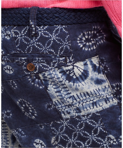 POLO RALPH LAUREN（ポロ ラルフ ローレン）の「Polo Ralph Lauren Straight-Fit Maritime Shibori-Print Shorts（その他パンツ・メンズ・Indigo・42/31/33/35/30/40/38/36/34/32）」の2枚目の写真