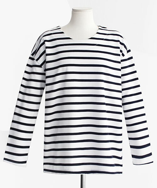 DHOLIC（ディーホリック）の「ボーダー柄ロングスリーブTシャツ（Tシャツ/カットソー・レディース・ブラック/グレー/ネイビー/ディープブルー・FREE）」の3枚目の写真