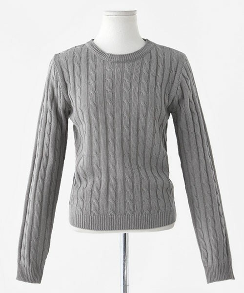 DHOLIC（ディーホリック）の「ラウンドネックスプリングケーブルニット（ニット/セーター・レディース・イエロー/ブルー/ホワイトアイボリー/ピンク/グレー・ONE SIZE）」の3枚目の写真